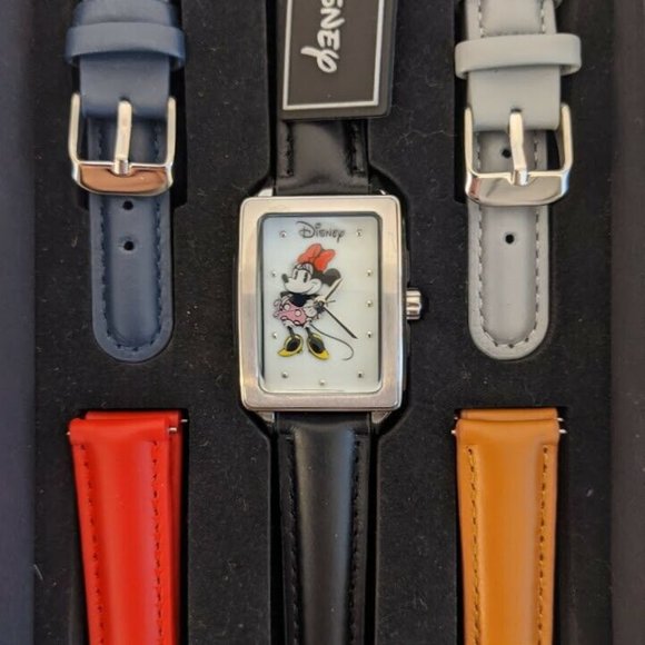 Disney Minnie Mouse watch.